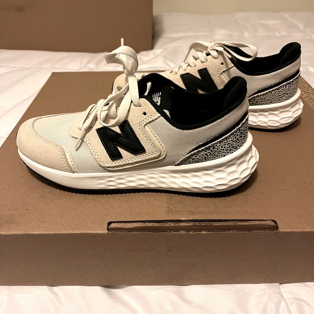 New Balance Fresh Foam X70 Women’s Off-White Black Leopard